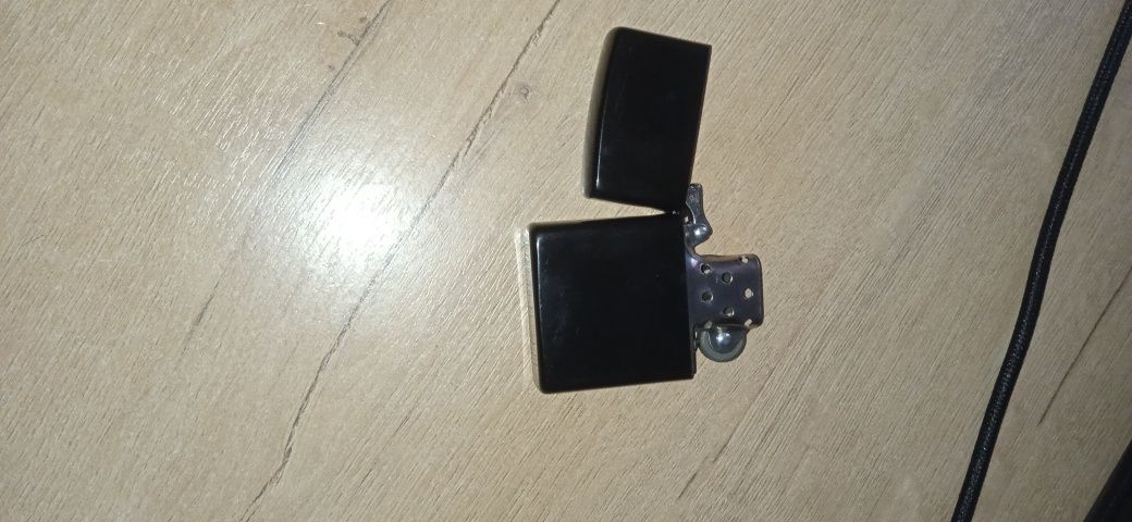 Зажигалка KNIIFING