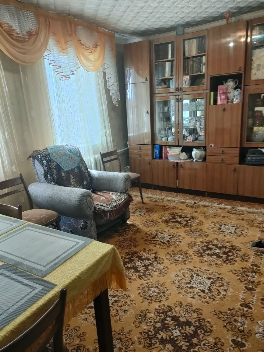 Продается дом очень большой и теплый, можно обмен на квартиру в Саране