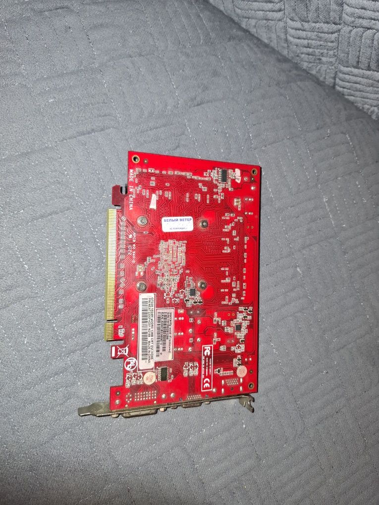 Продам видеокарту GT220 DVI, VGA, HDMI
