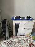 Продам ps 5 + 2джойстик с играми. Продам пс 5 с играми.