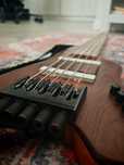 Бас-гитара 5-струнная Custom Shop
