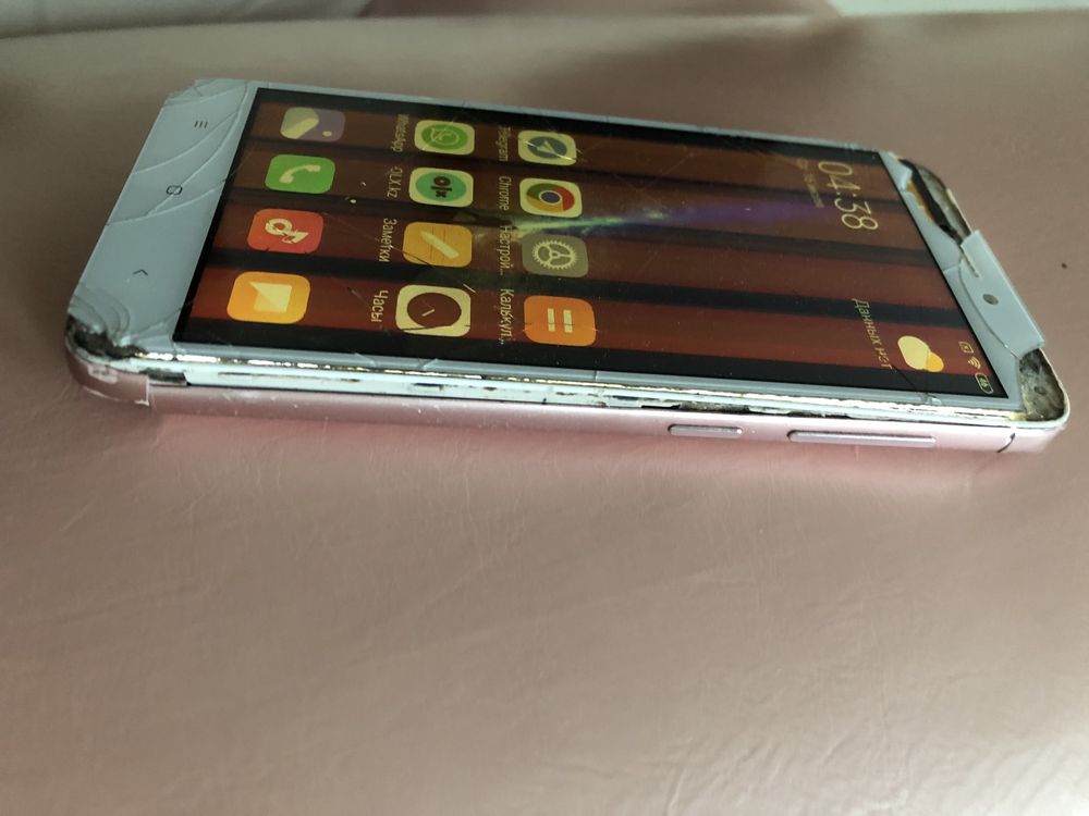 Телефон Redmi 4X, кроме симки, все работает