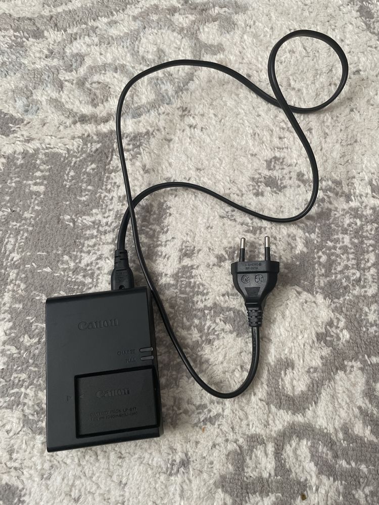 Фотокамера Canon EOS RP Body