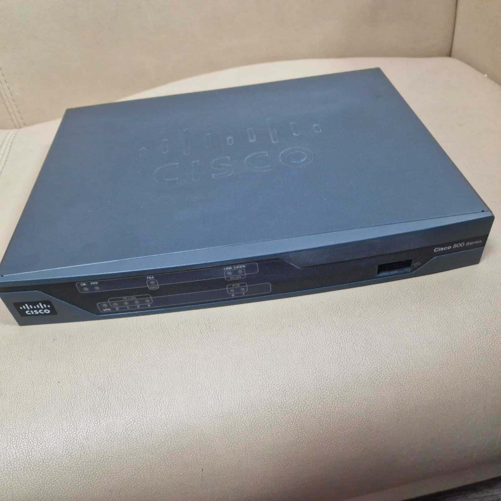 Продам маршрутизатор Cisco 800 Series