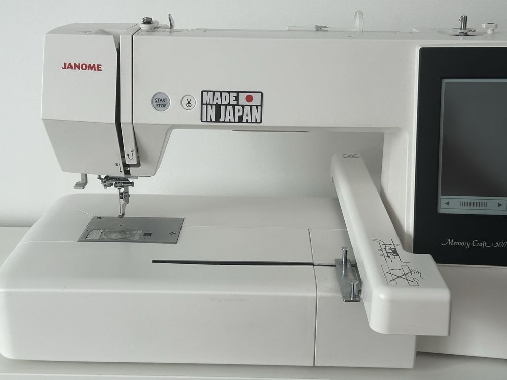 Продам вышивальную машину Jenome Memory Craft 500E