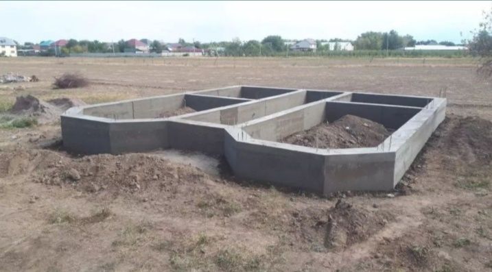 Заливаем фундамент качественно , заливка фундамента