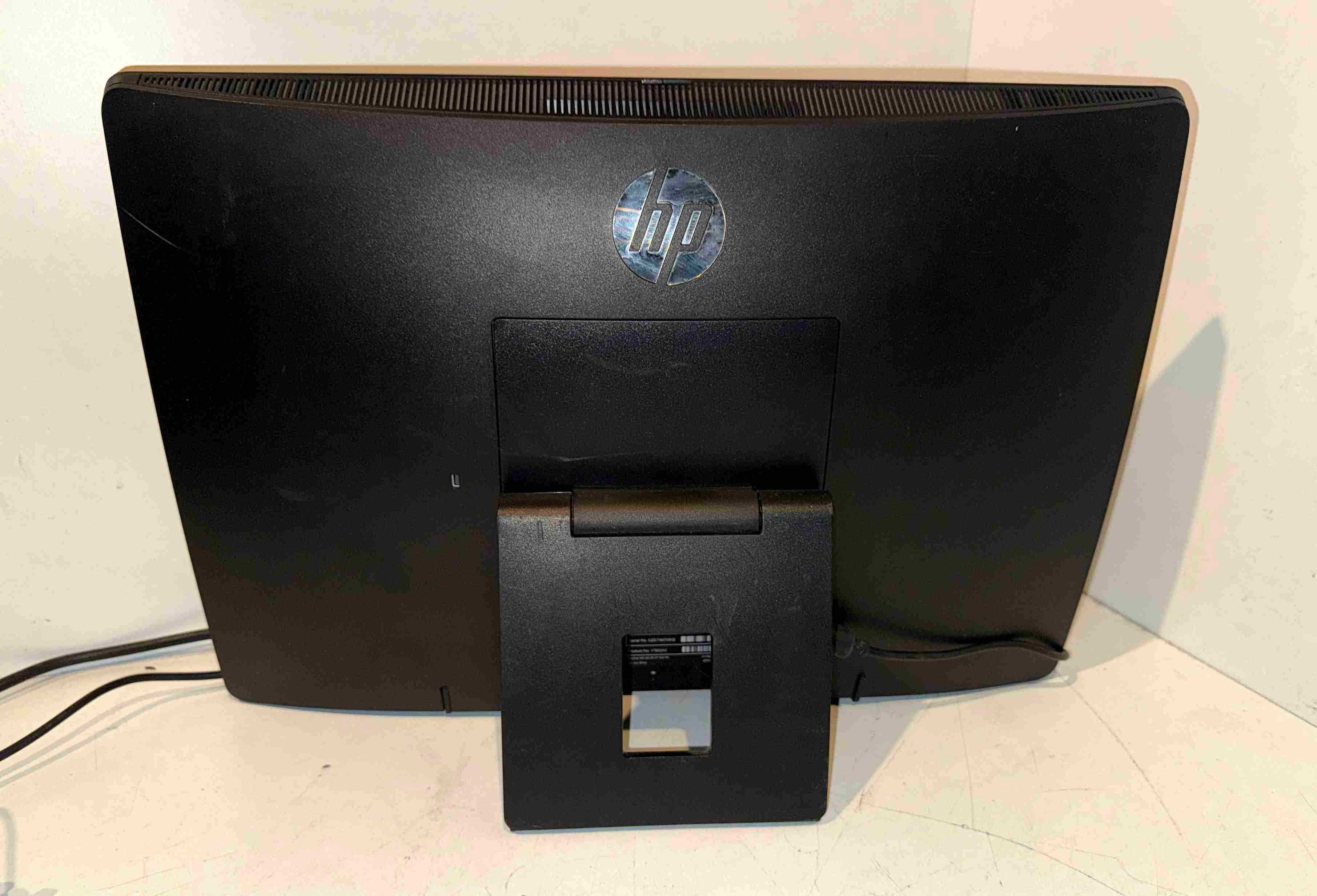 Моноблок HP ProOne 400 G3 черный Core i3-6100t/DDR 8gb/SSD240