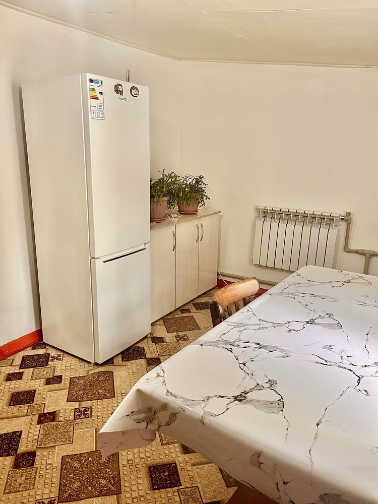 Дом продается с мебелью в центре 6 соток