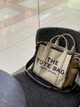 The tote bag by Marc Jacobs