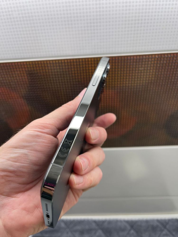 iPhone 12 Pro Max 128Gb, Серый Graphite, Батарея 83% айфон 12 про макс