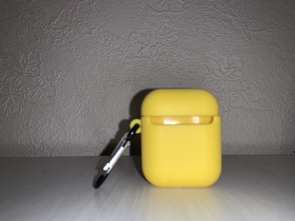 Чехол на Aipods 1/2