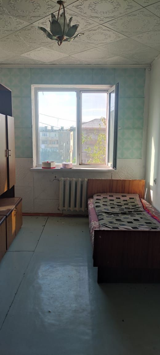 3 комн, НЕ УГЛОВАЯ ,Сатпаева