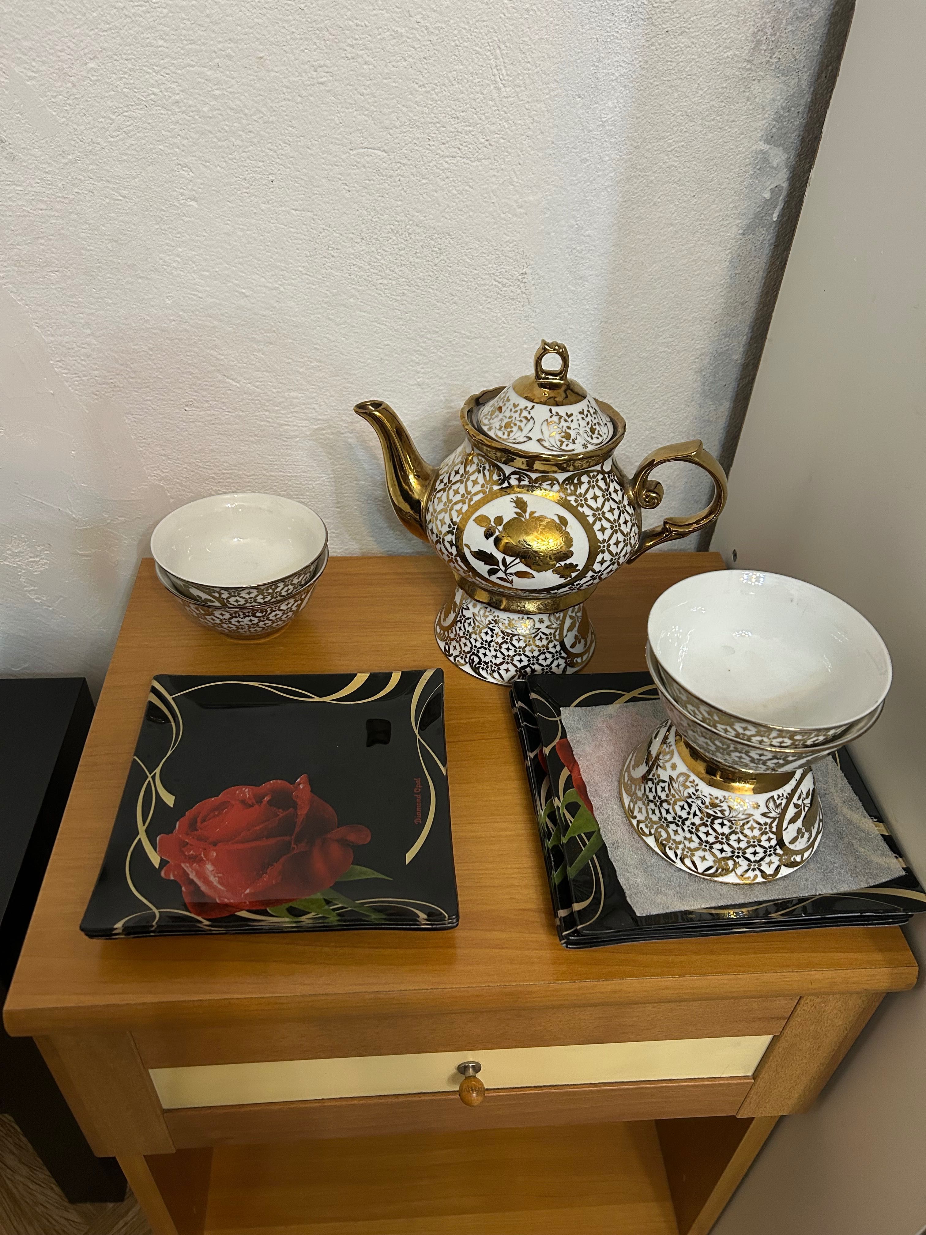 Кухонный набор чайный сервиз