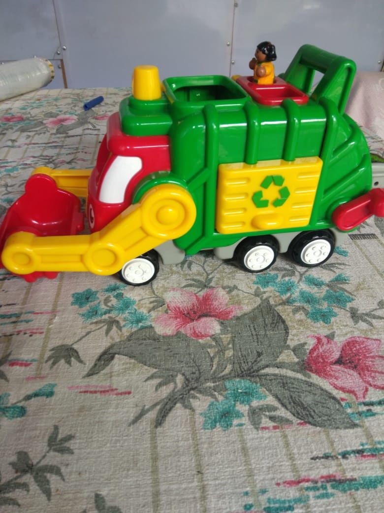 Игрушки, нерфы, машинки