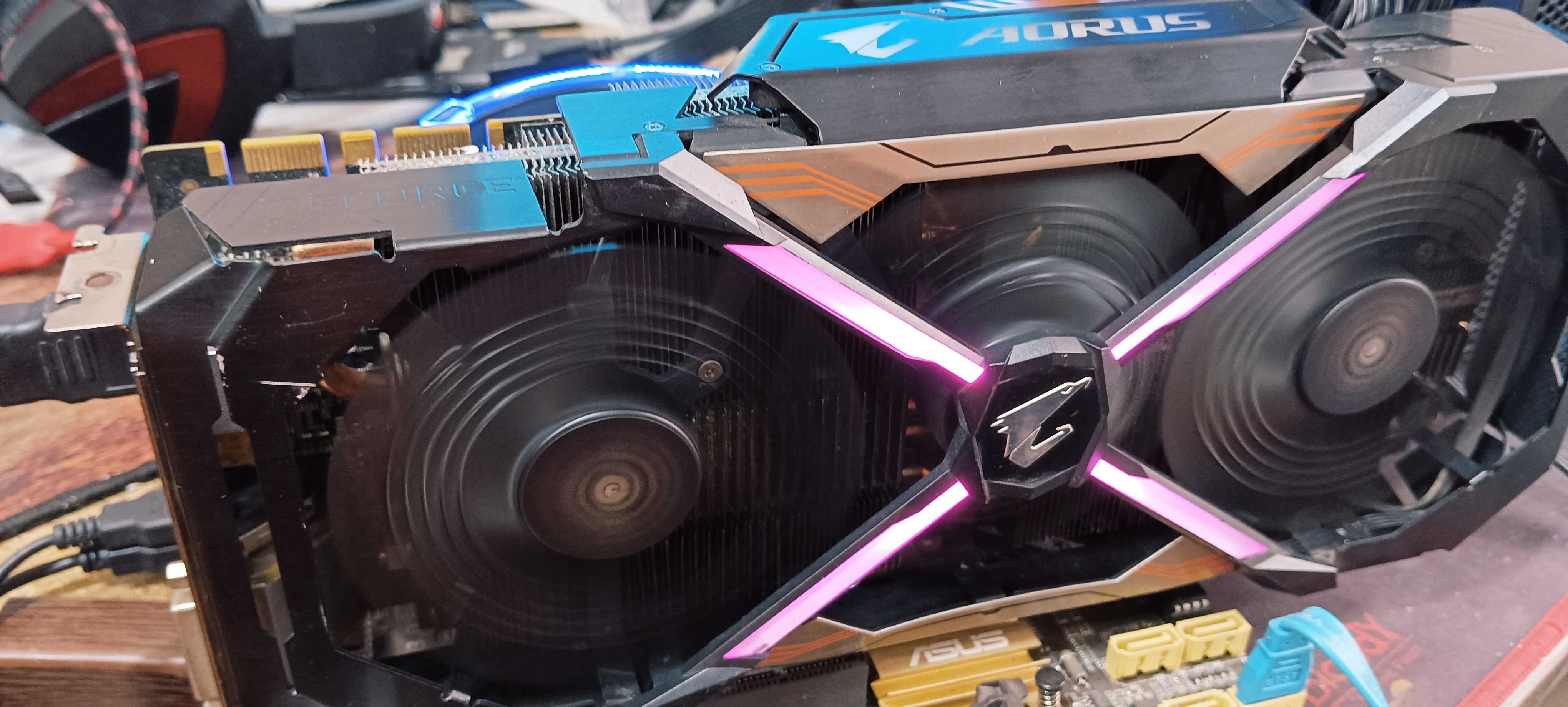 Видеокарты GeForce GTX 1080 Ti-11гб