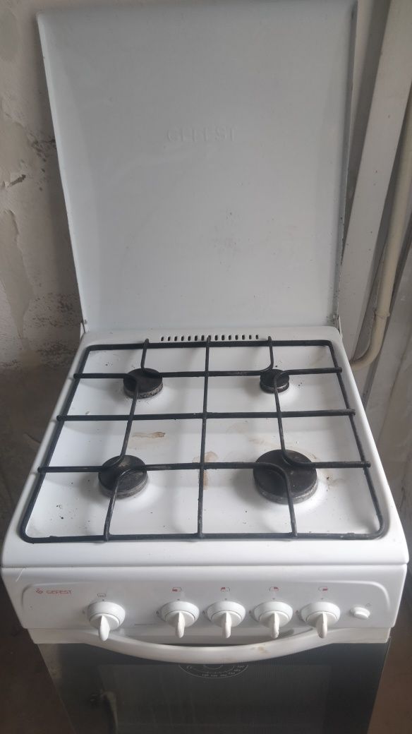 Продам холодильник, микроволновка,газ плиту , стиральная машина