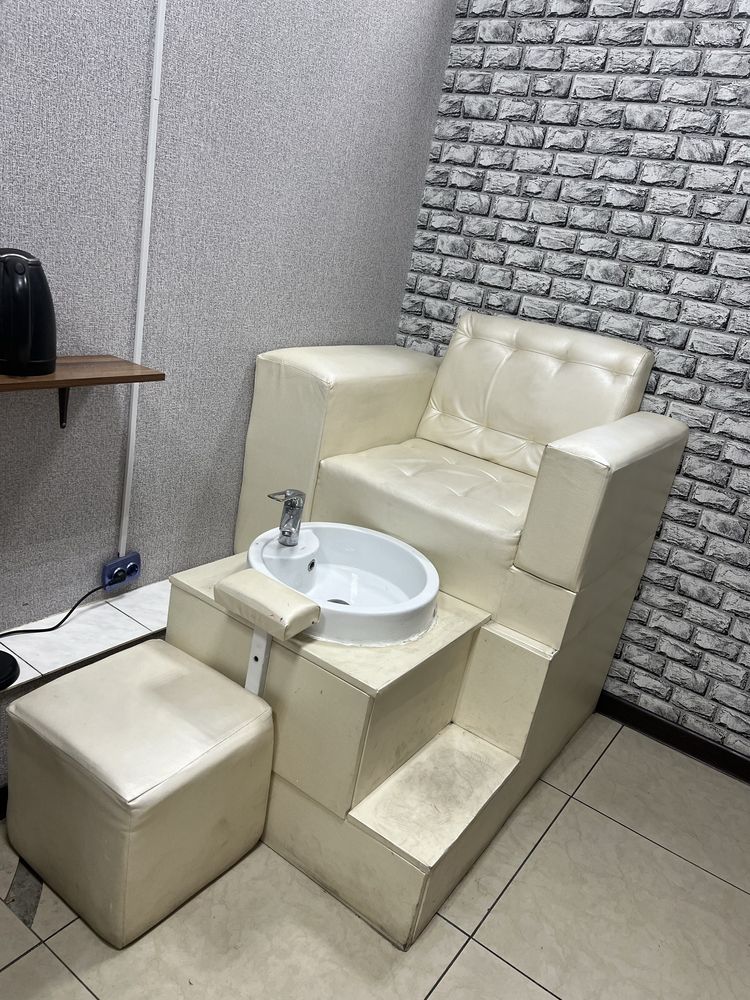 Стол для маникюра