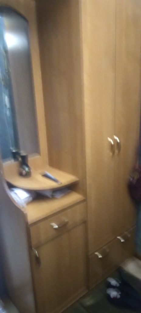 Мебель  2/х спальня кровать в отличном состоянии  новая