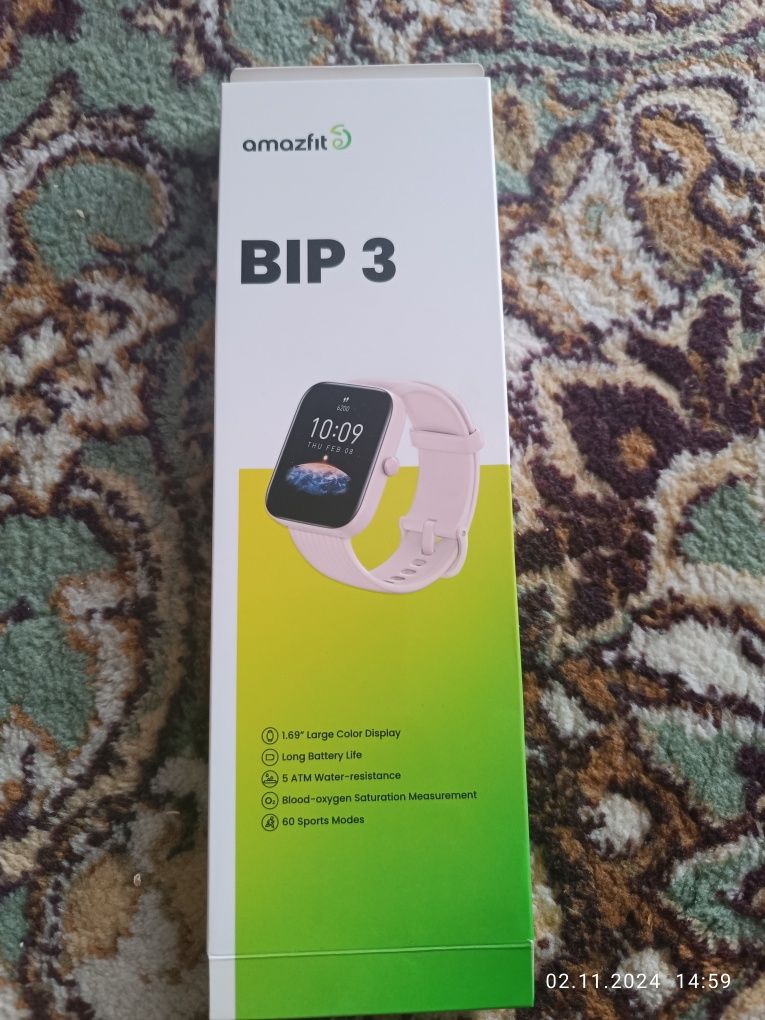 Продам электронные часы