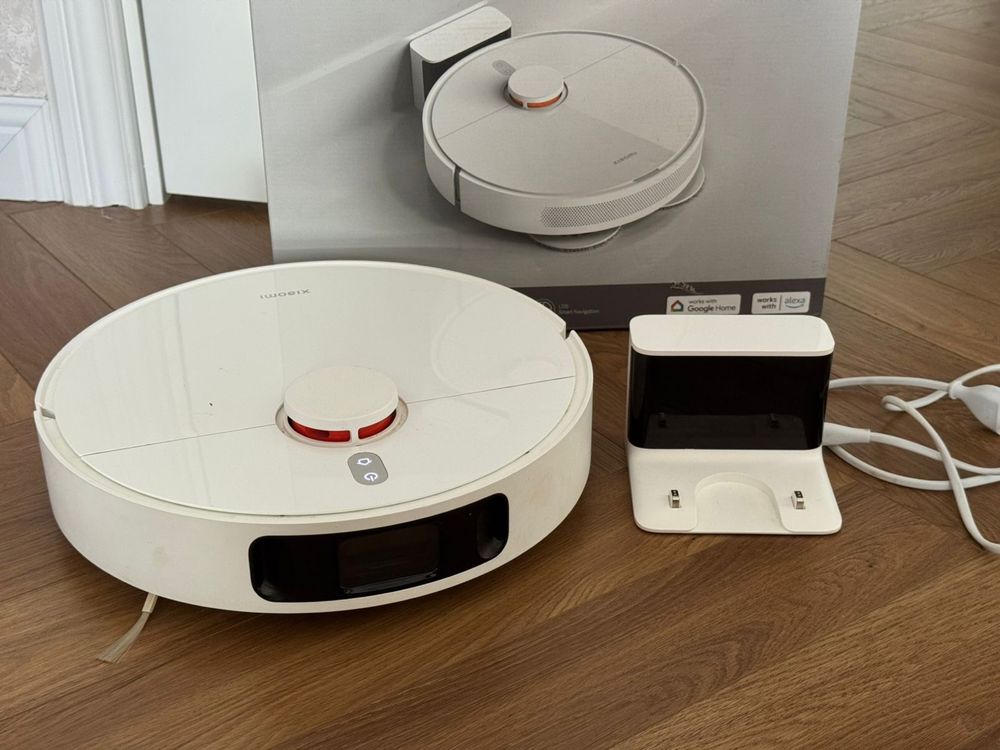 робот пылесос модель Xiaomi Robot Vacuum S10+
