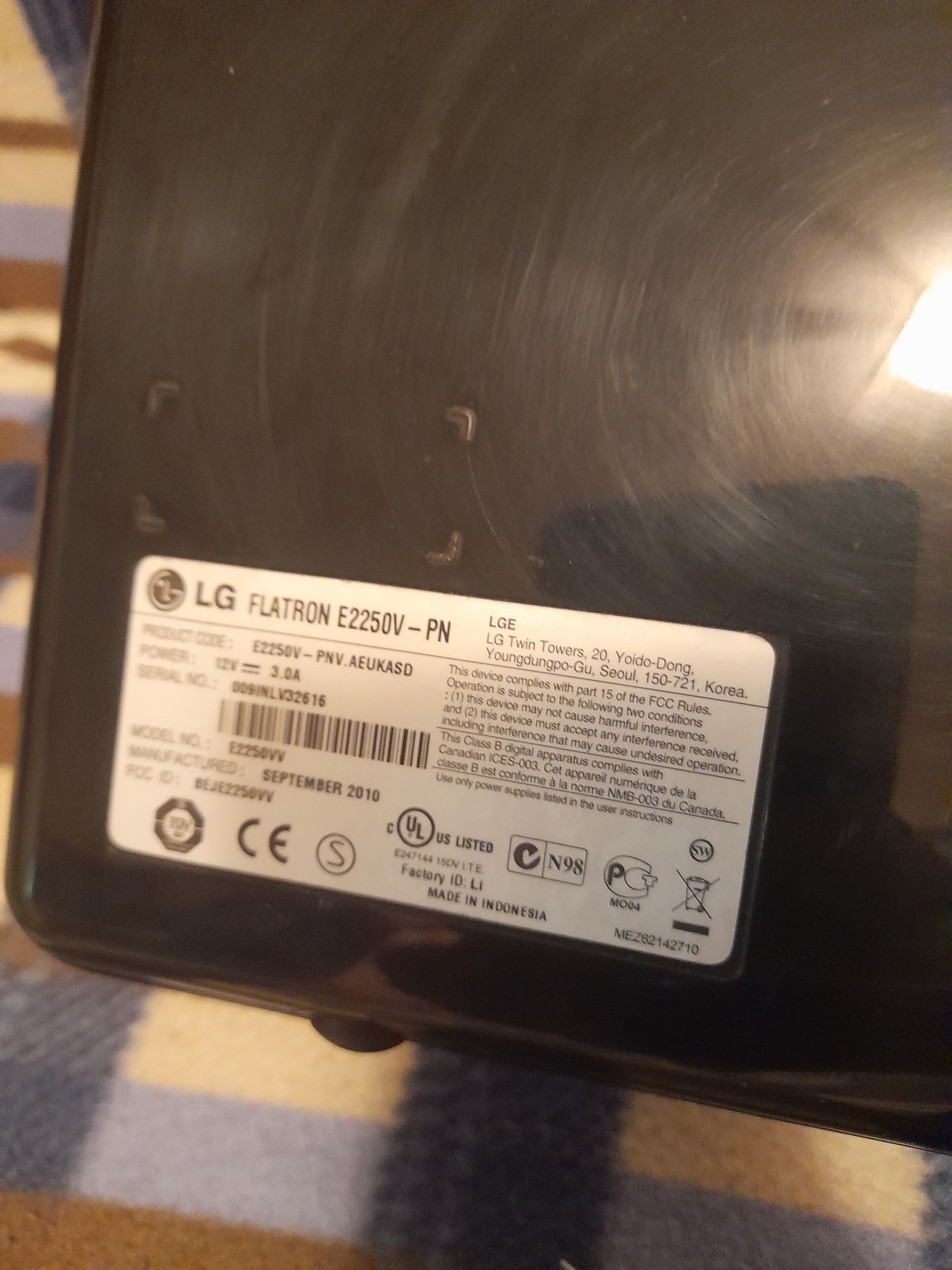 Монитор 22d LG HDMI