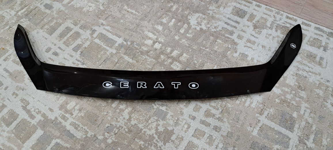 Дефлектор, мухобойка KIA Cerato