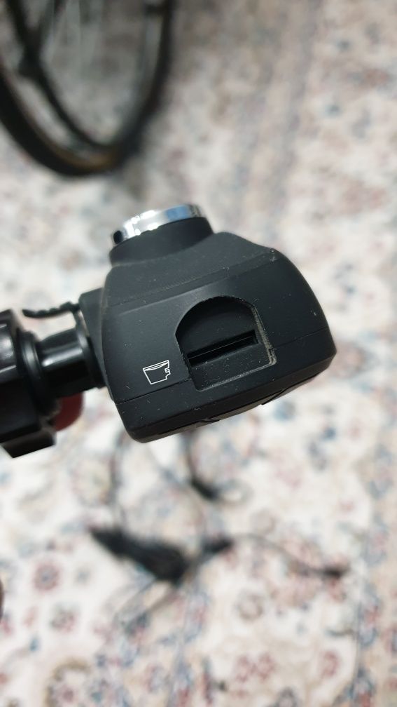 Видеорегистратор, Prestigio Roadrunner 140