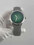H.Moser&Cie Endeavour
Centre Seconds Concept Lime Green