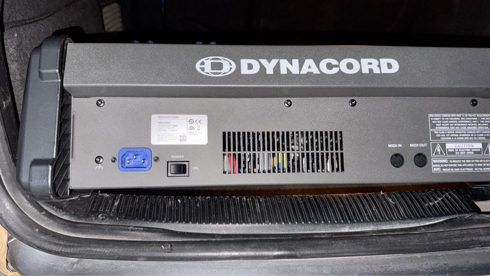 Микшерный пульт Dynacord 1000
