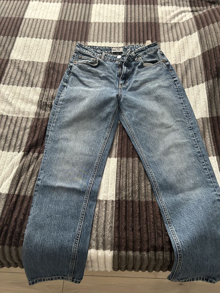 Продам джинсы Zara, Mango, Lee