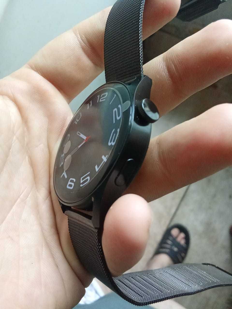 Спортивные смарт часы Bluetooth