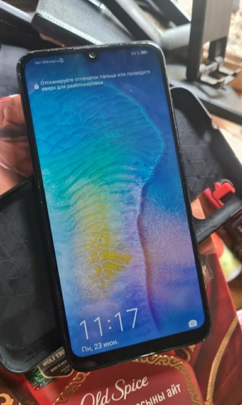 Продам  торг Huawei P smart 2019. 17к и он ваш