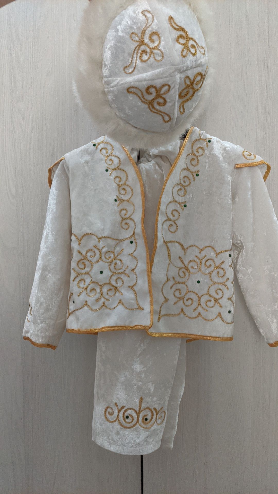 Казахский национальный костюм. Қазақша киім