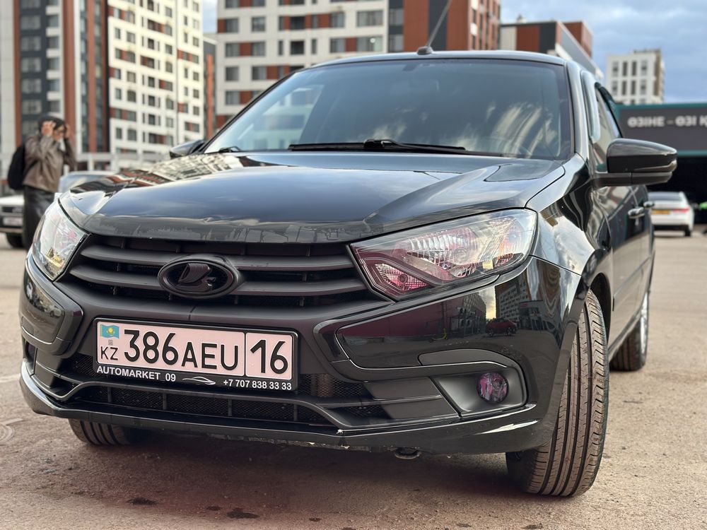 Granta FL 2019 в родной краске