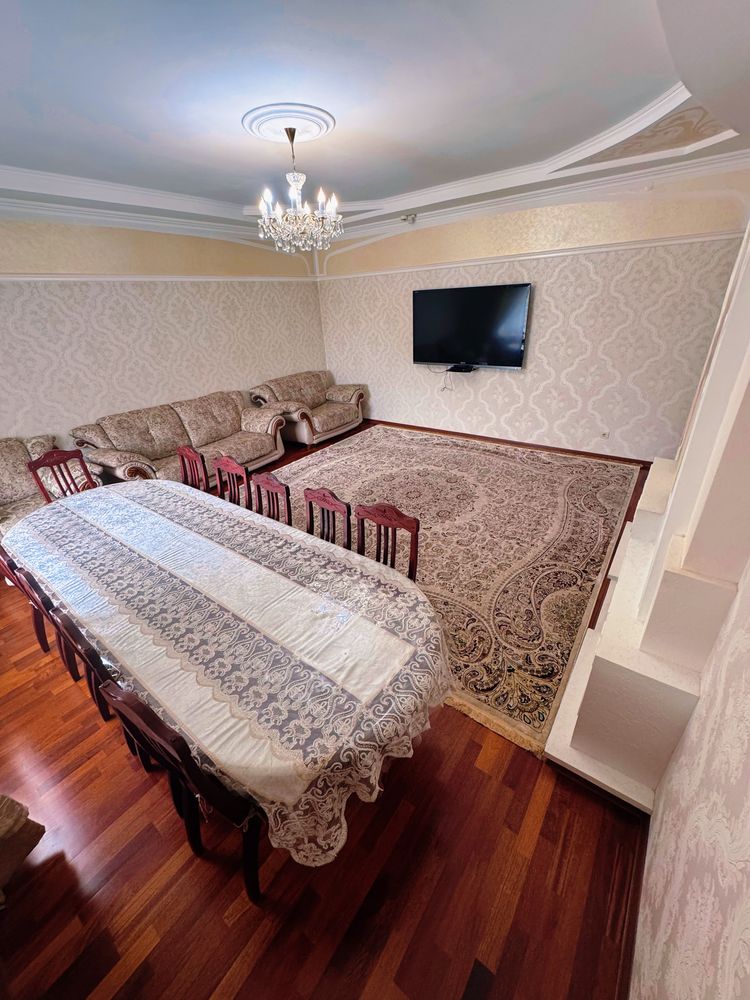 коттедж 7 комнатный, центр г костанай, дом