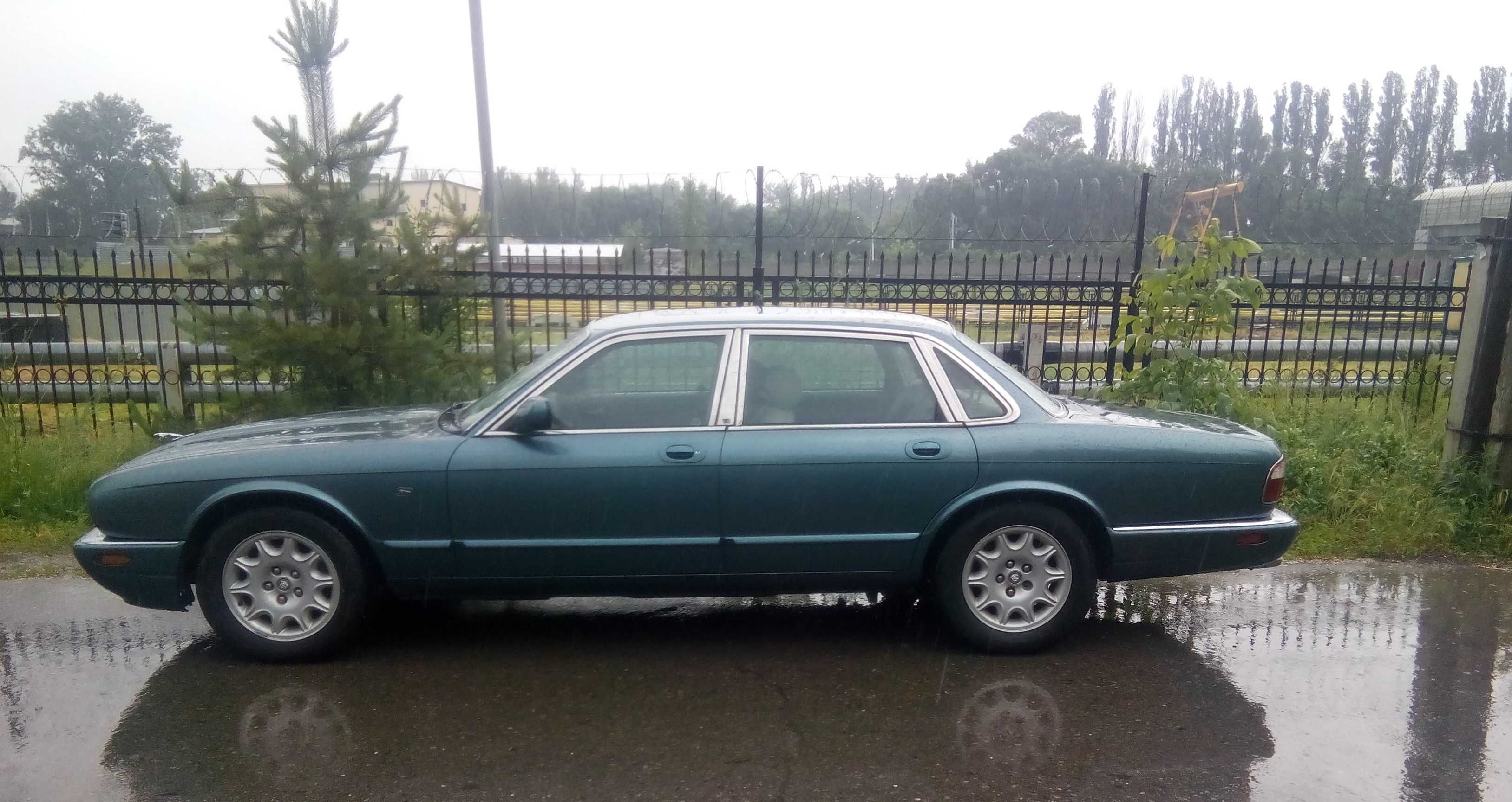 Jaguar без пробега по Казахстану.