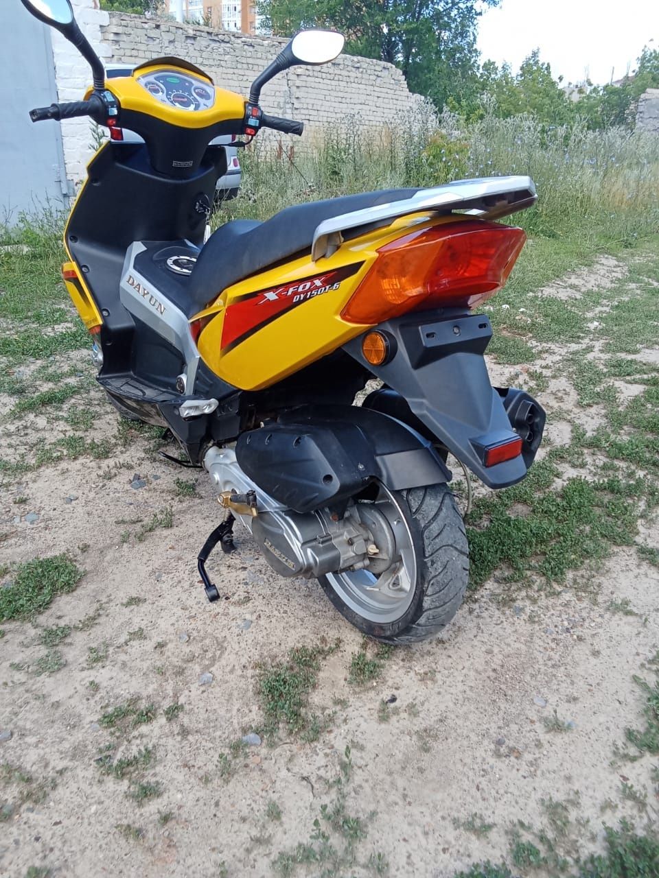 Скутер  Dayun x-fox
