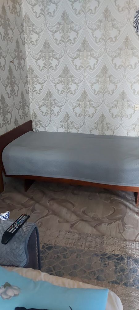 Продам кровать 1,5 спальная