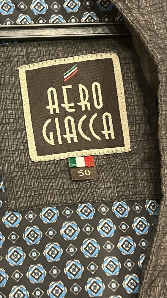 Продам пуховик зимний мужской Aero giacca
