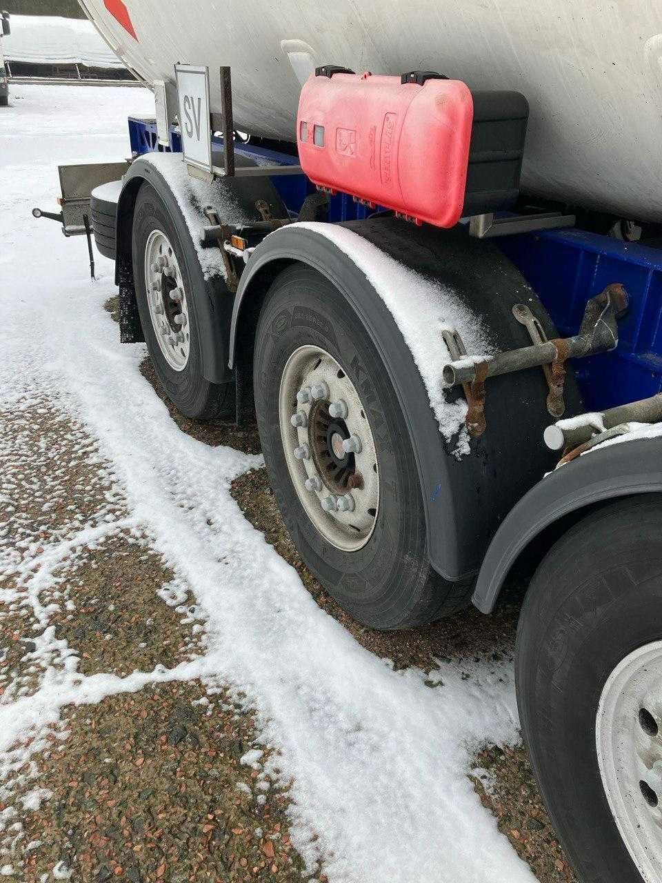 Газовоз полуприцеп 48 кубов
