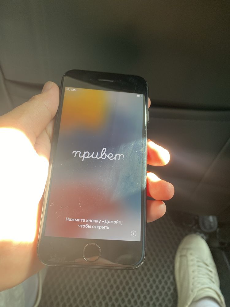 Продам iphone 7 работает хорошо,ничего не менялось,б/у