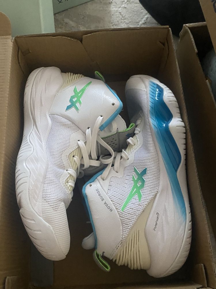 Asics Nova  кроссовки ASSO