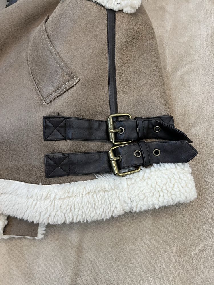 Жилетка Zara