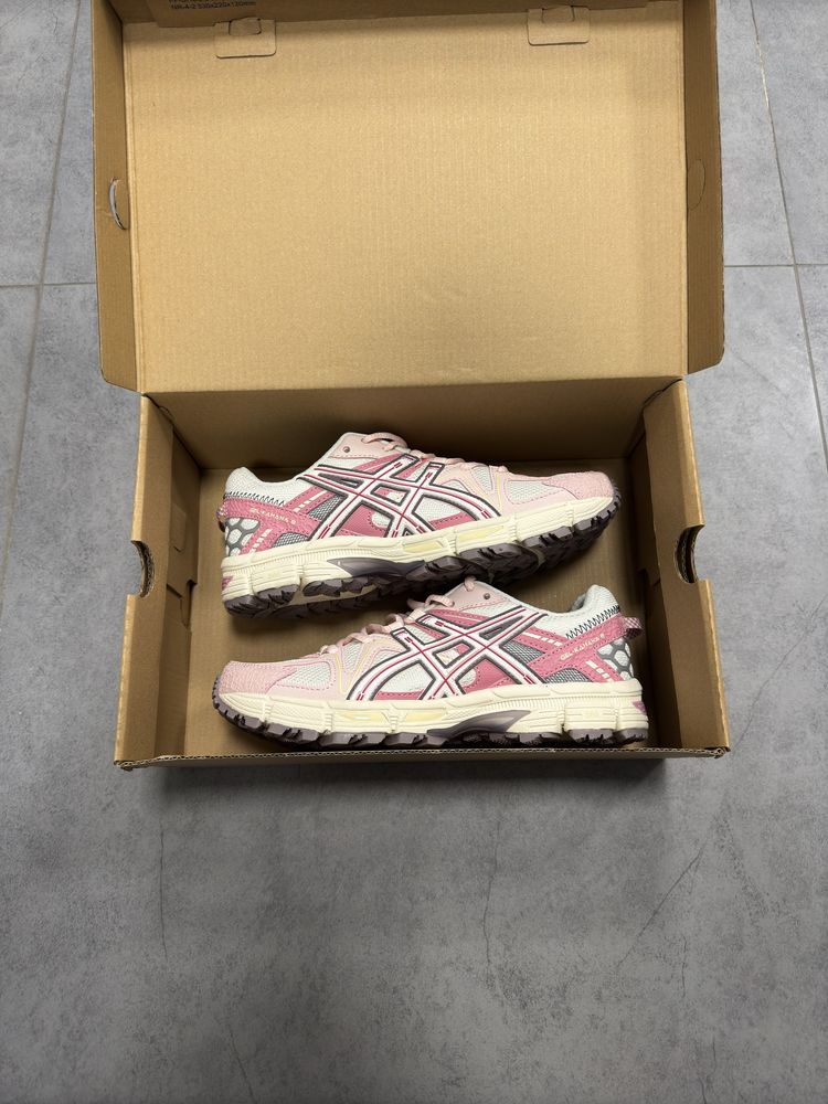 Asics Gel-Khana 8 pink