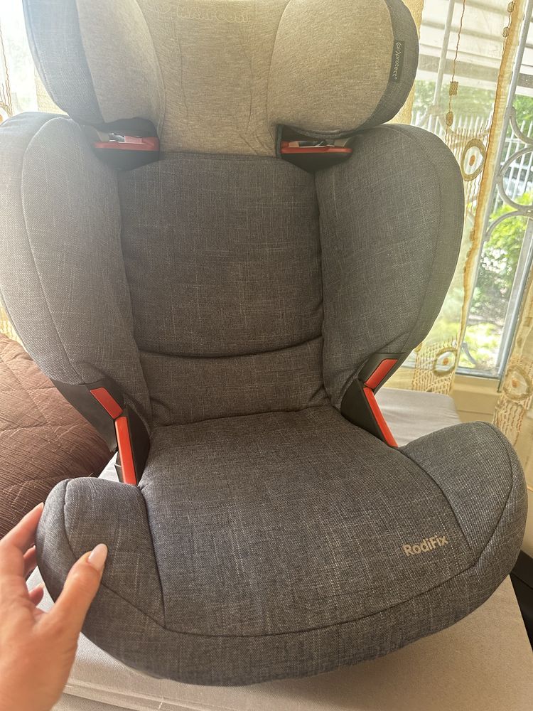 Детское автокресло maxi cosi RodiFix