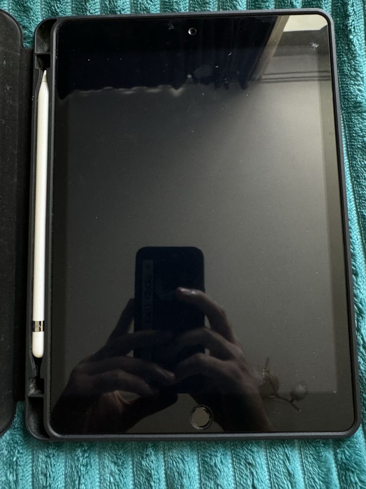 ipad 2020 в отличном состояний с aple pencil