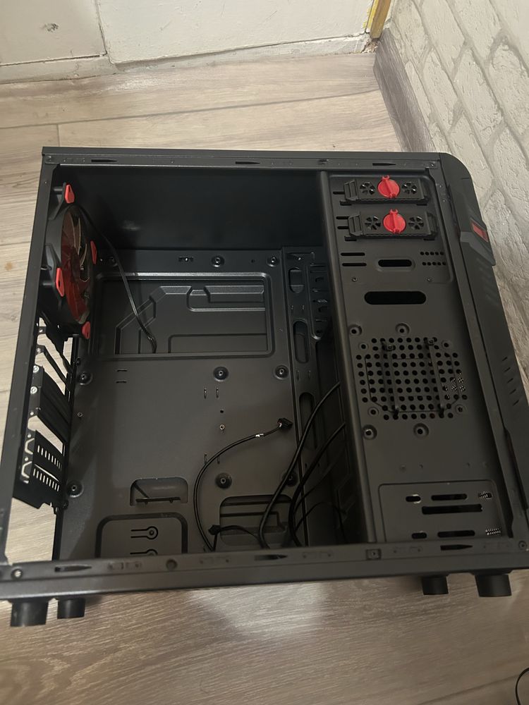 Корпус для ПК AeroCool
