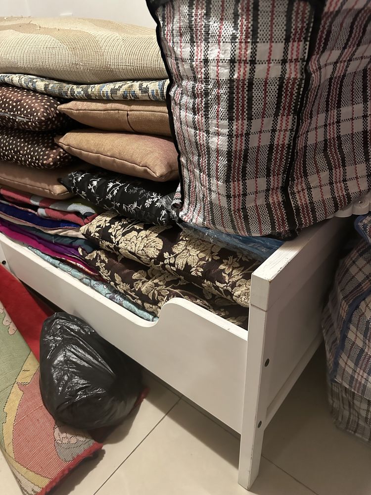 Продам кровать икеа в хорошем качестве