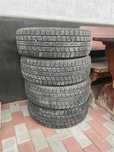 Продам зимнюю резину 195/65-15