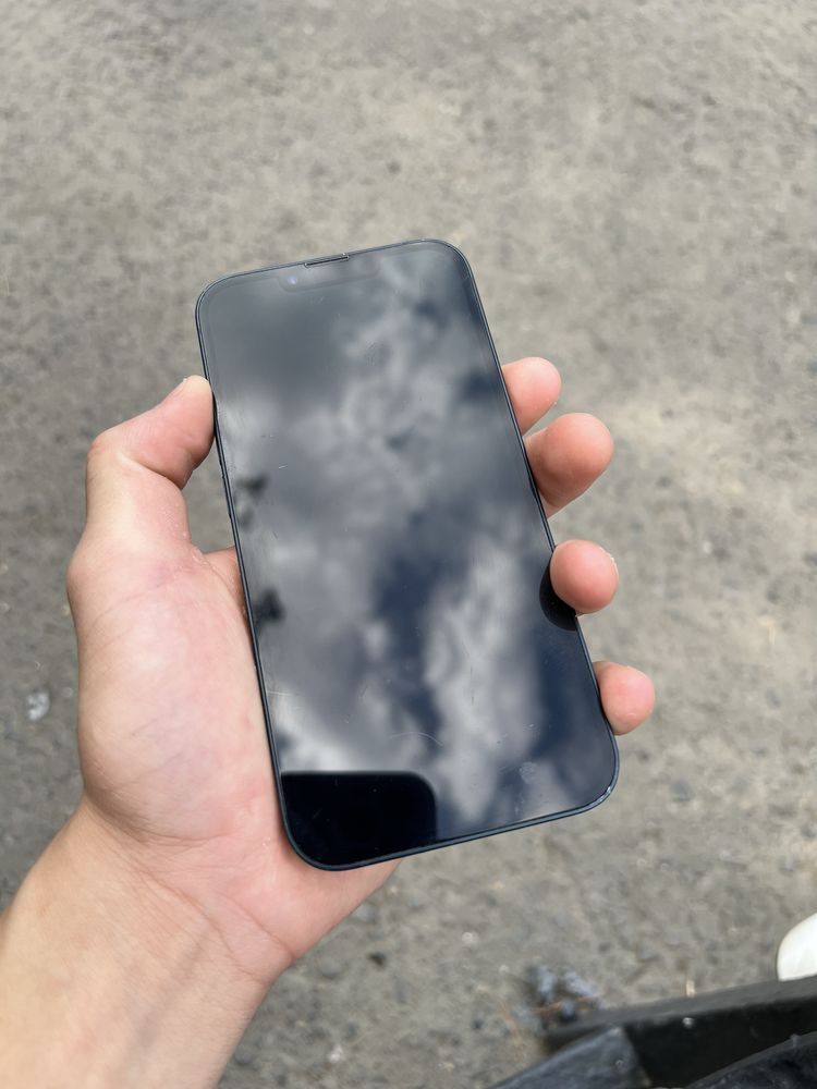 iPhone 13/128g.Акб/87